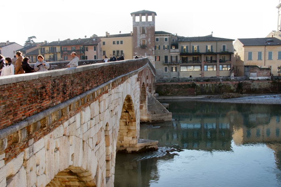 Ponte Pietra - Pietra Bridge